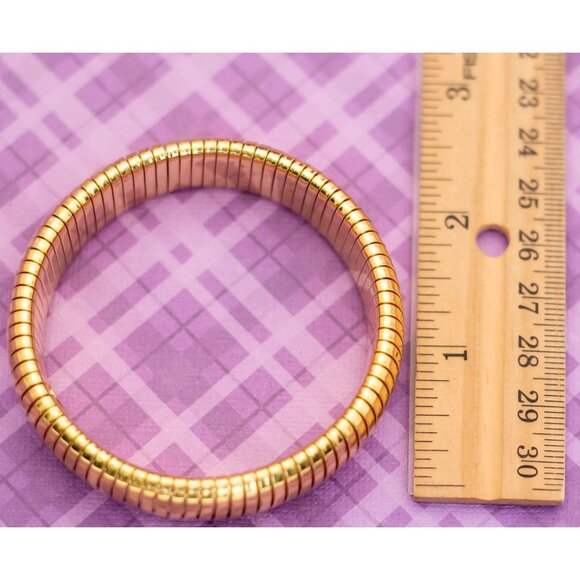 Vintage Caterpillar Gold Tone Stylish Bangle Bracelet 7 inch by Avon - V10 - Picture 3 of 3
